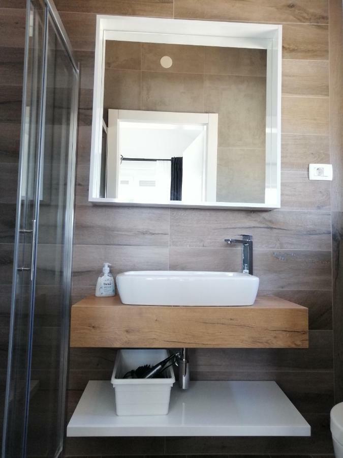 Villa Orao Kaštel Novi المظهر الخارجي الصورة