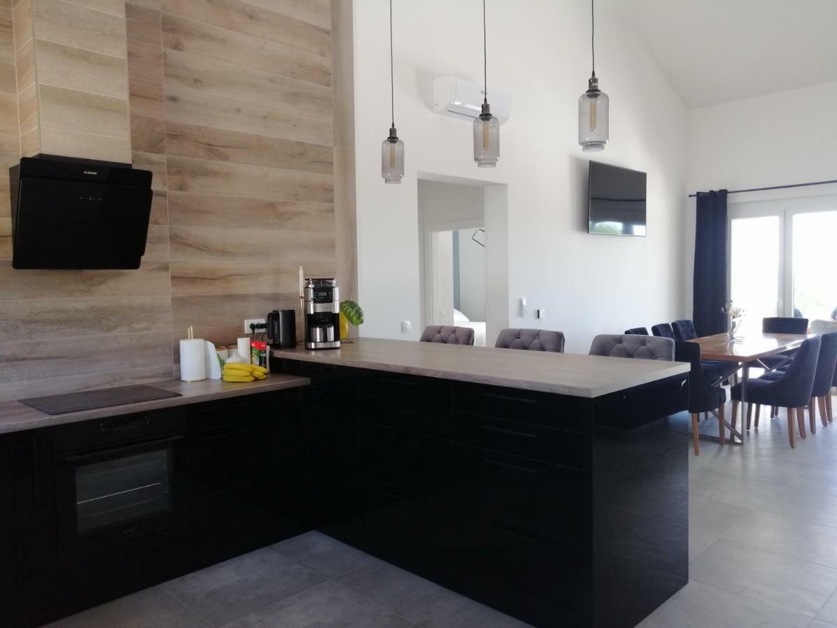 Villa Orao Kaštel Novi المظهر الخارجي الصورة