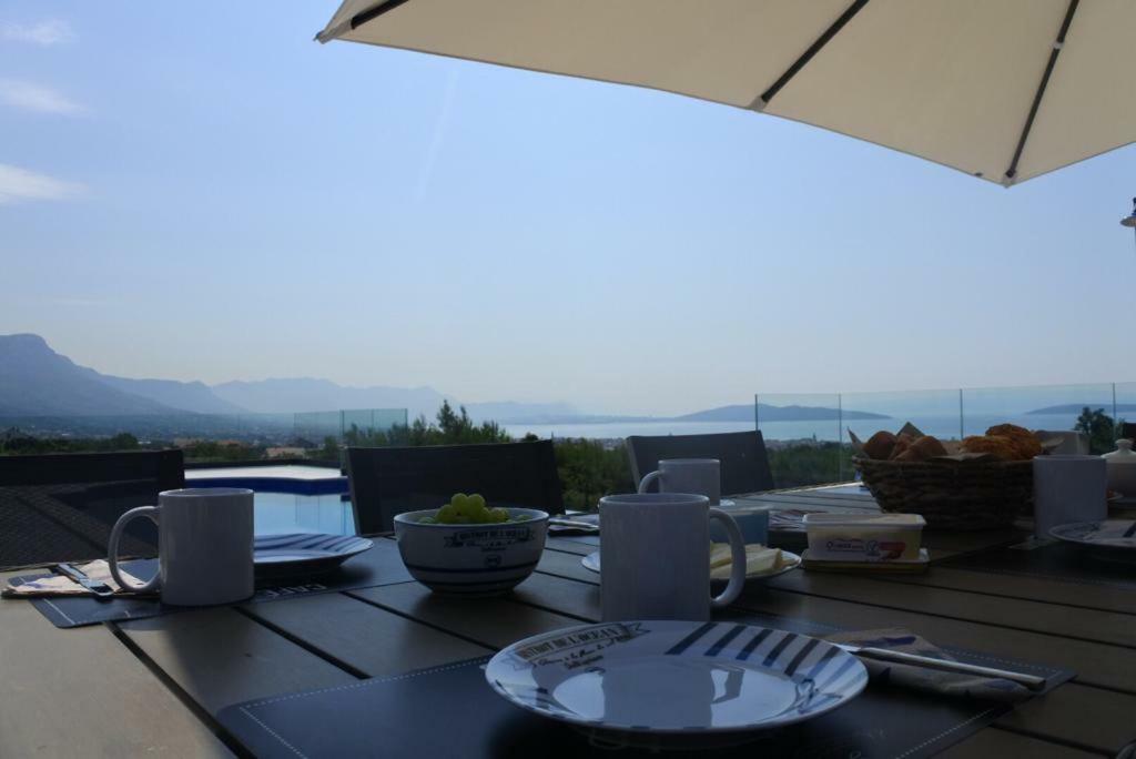Villa Orao Kaštel Novi المظهر الخارجي الصورة