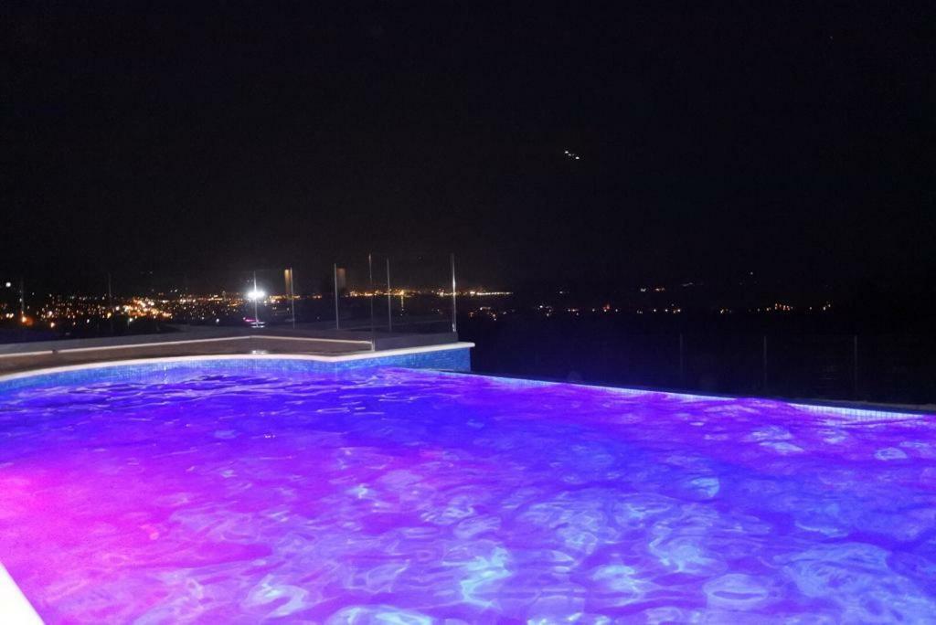 Villa Orao Kaštel Novi المظهر الخارجي الصورة